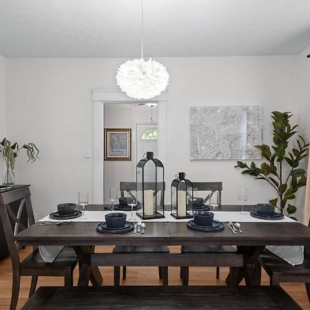 Charming Retreat In Cleveland Βίλα Εξωτερικό φωτογραφία