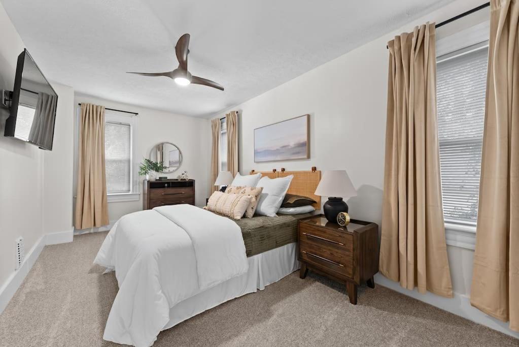 Charming Retreat In Cleveland Βίλα Εξωτερικό φωτογραφία