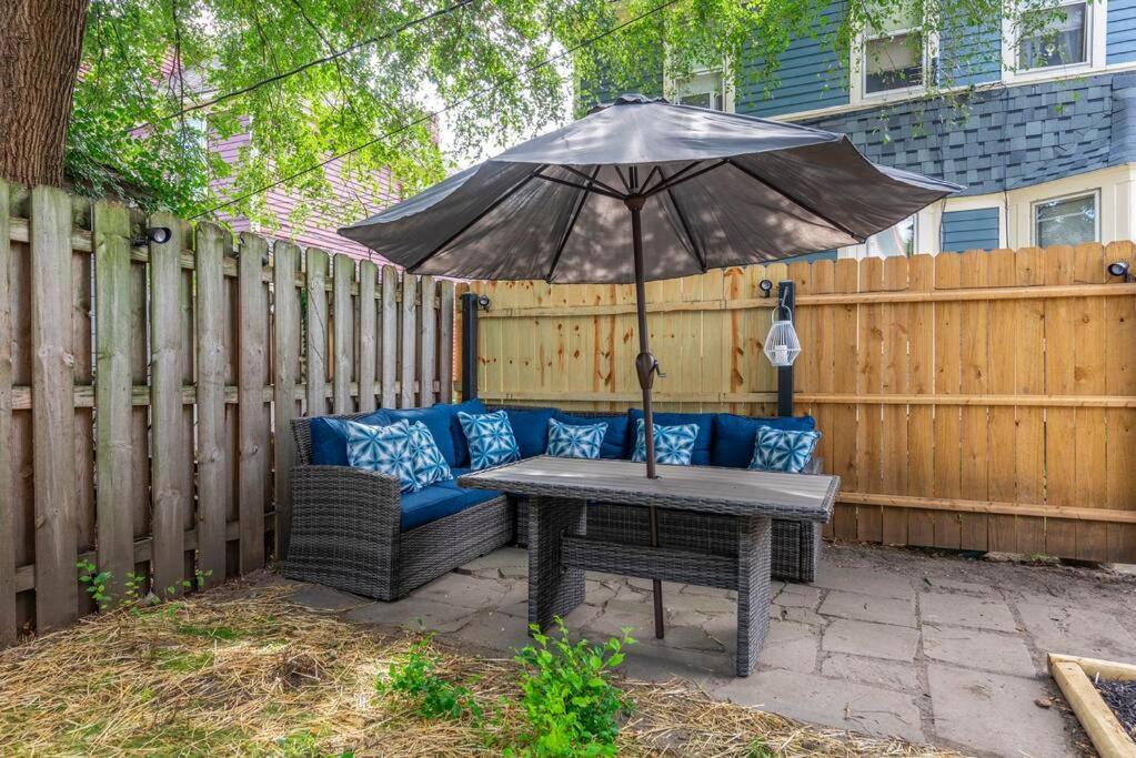 Charming Retreat In Cleveland Βίλα Εξωτερικό φωτογραφία