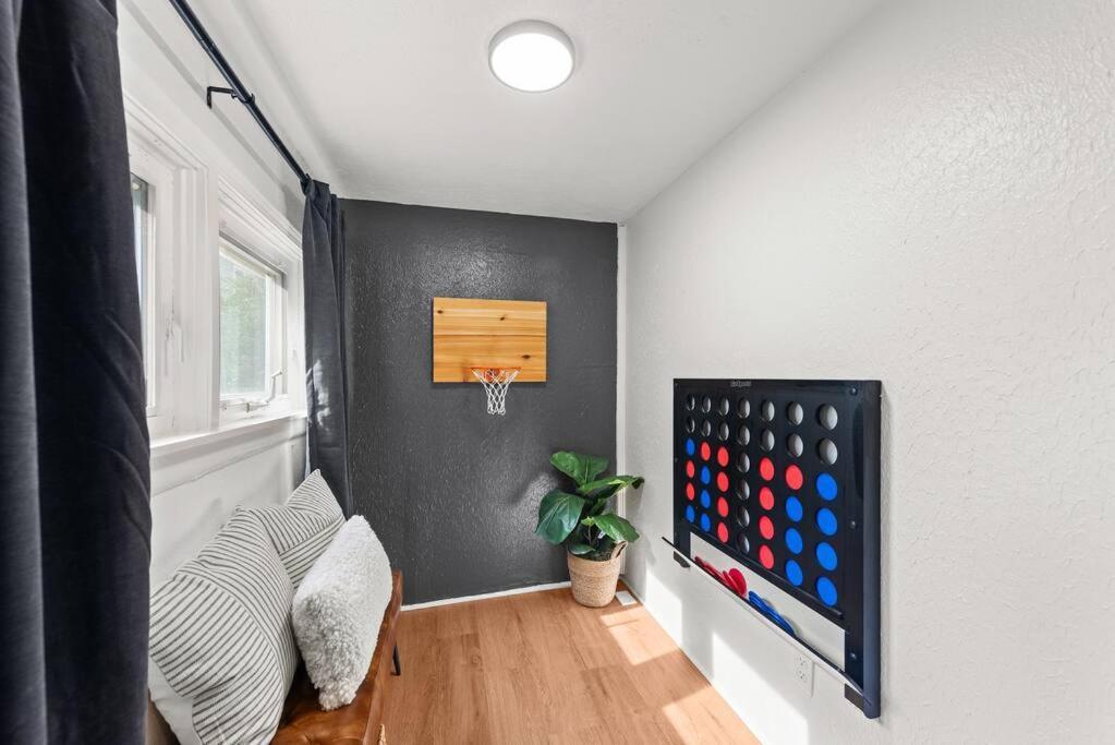 Charming Retreat In Cleveland Βίλα Εξωτερικό φωτογραφία