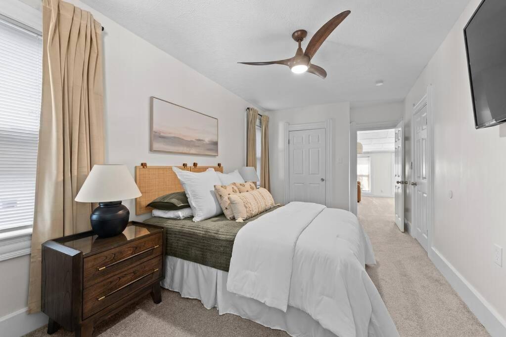 Charming Retreat In Cleveland Βίλα Εξωτερικό φωτογραφία