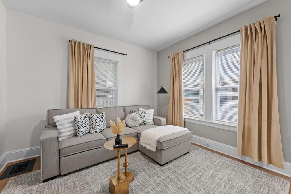 Charming Retreat In Cleveland Βίλα Εξωτερικό φωτογραφία