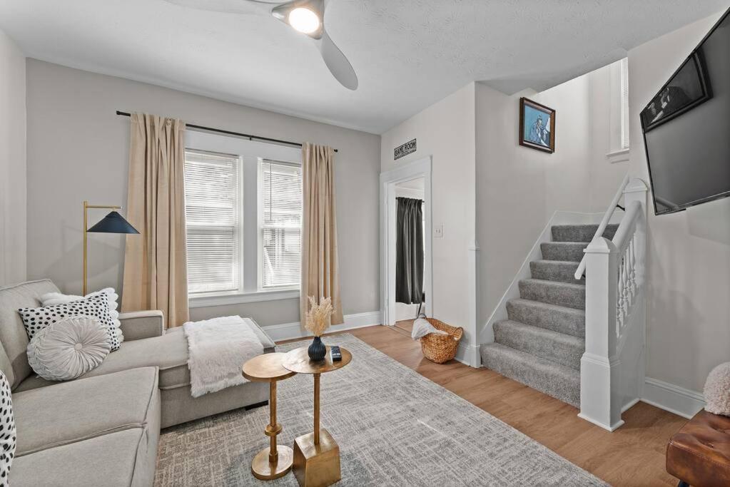 Charming Retreat In Cleveland Βίλα Εξωτερικό φωτογραφία