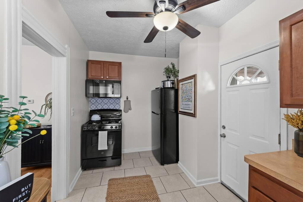 Charming Retreat In Cleveland Βίλα Εξωτερικό φωτογραφία