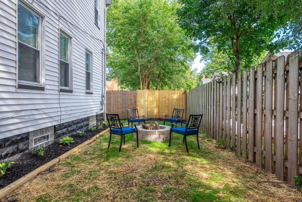 Charming Retreat In Cleveland Βίλα Εξωτερικό φωτογραφία